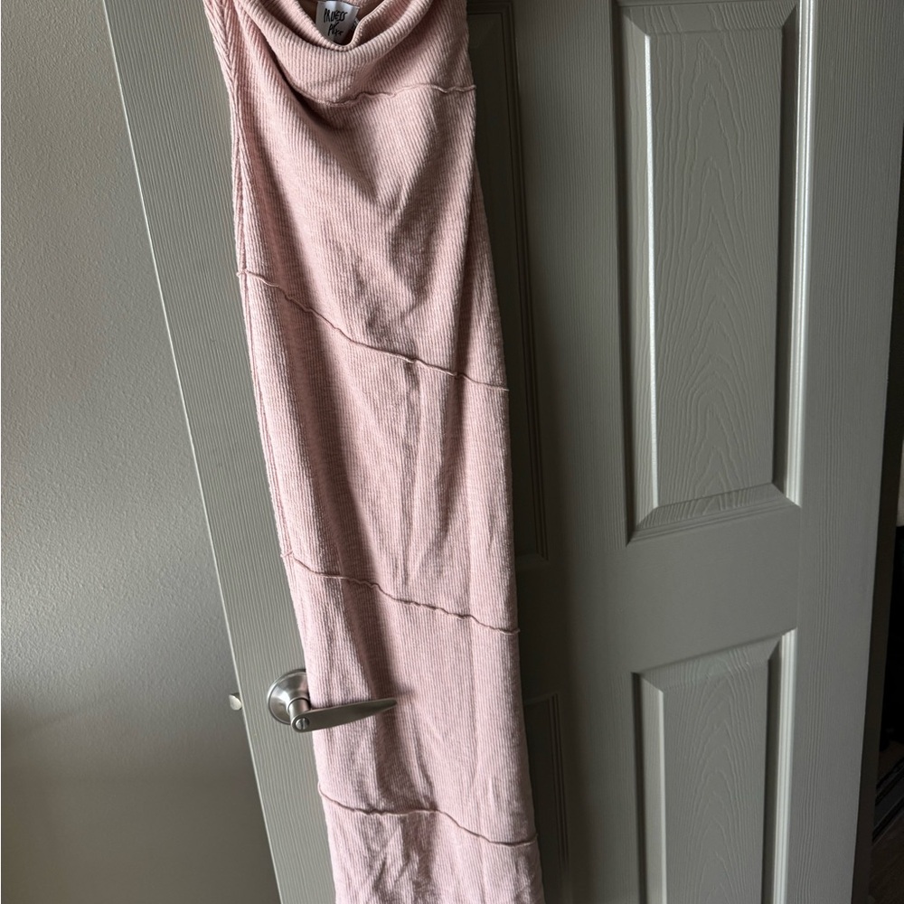 Pink Ribbed Maxi Dress